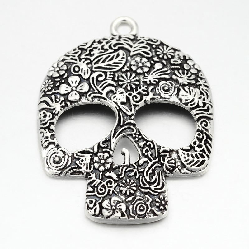 Skull Patterned Pendant