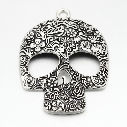 Skull Patterned Pendant